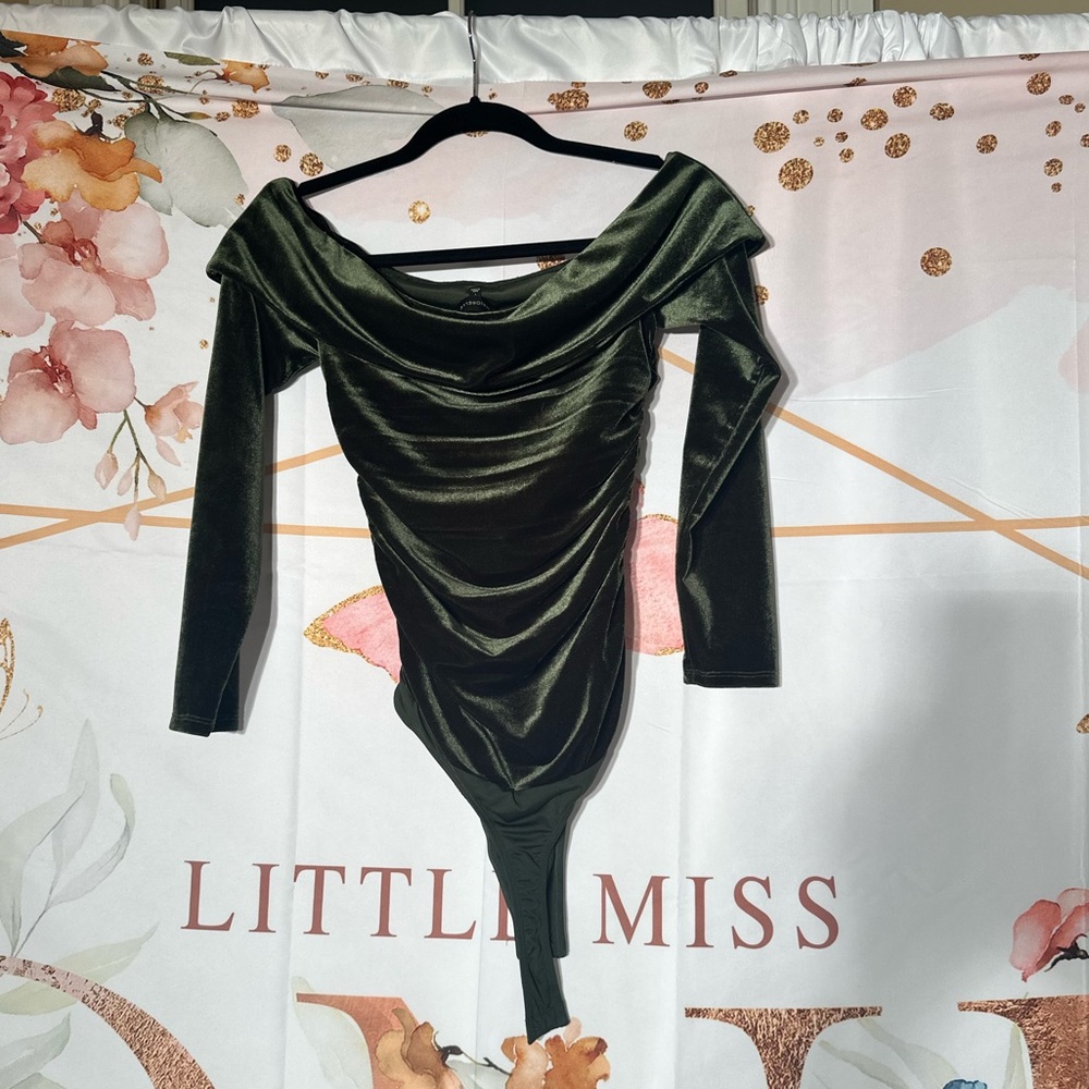 Purchased from revolve off the shoulder velvet dark green bodysuit